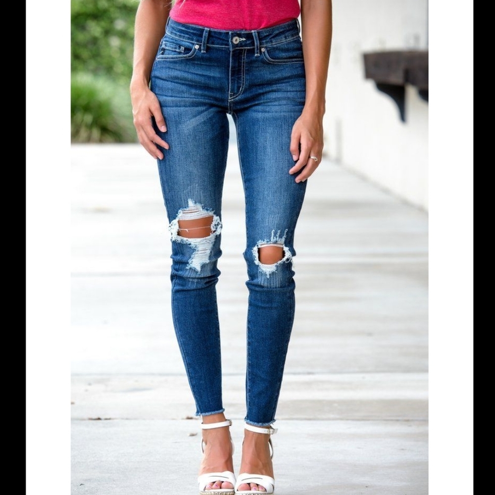 Kancan Distressed Skinny Jeans Style KC8274D